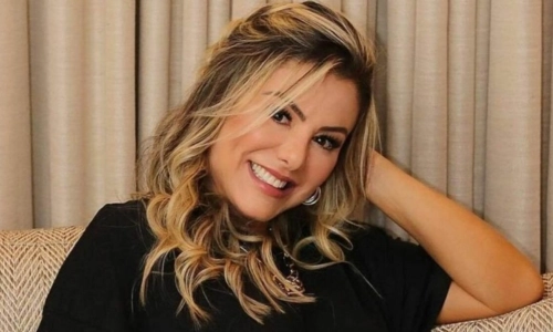 Influenciadora Poliana Rocha rebate crítica à fazenda de Leonardo no estado do Tocantins